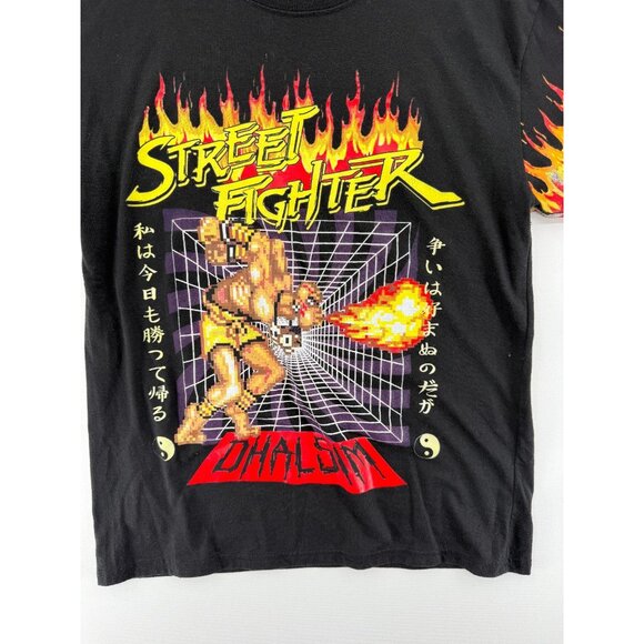Capcom Street Fighter Dhalsim T-Shirt Black Mens M Tee Flame Short Sleeve Gaming - Picture 4 of 7